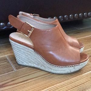 Women’s platforms